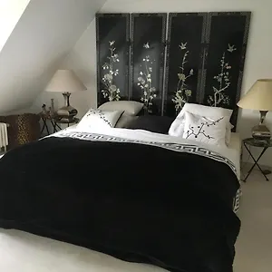 https://einfamilienhaus-im-landhausstil.dusseldorf-hotel.net